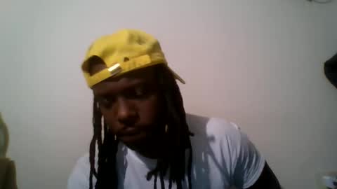 gcurvy35 online show from May 17, 4:54 am