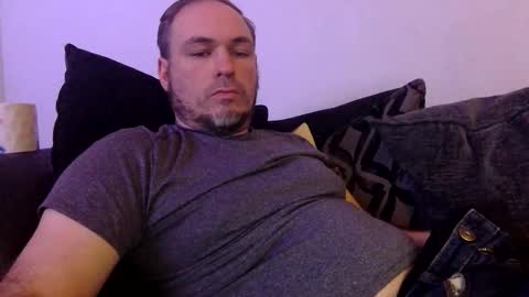 Snapshot of geddes4 chatting on October 1, 9:32 pm SIR online show from October 1, 9:32 pm