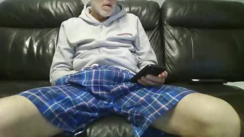 geeezer64 online show from October 30, 11:49 pm