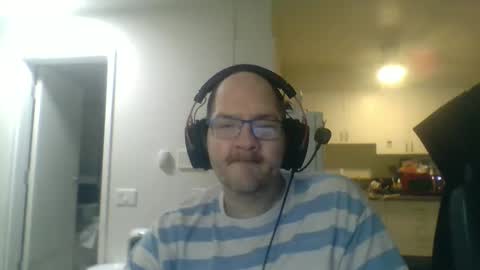 Snapshot of geekgamer41 chatting on March 20, 3:00 am geekgamer41 online show from March 20, 3:00 am