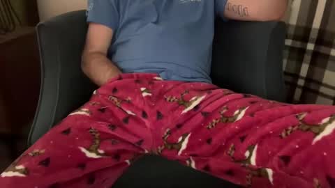 geminiprince1 online show from December 5, 7:38 am