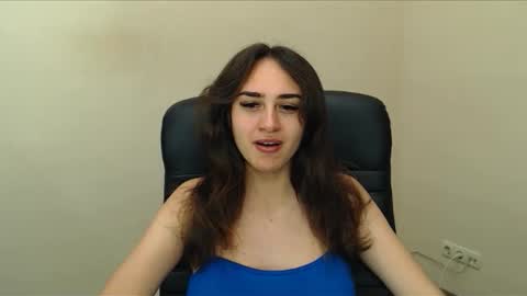 Snapshot of gemma_arterton chatting on October 3, 6:10 am Gemma online show from October 3, 6:10 am