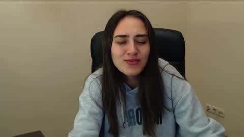 Snapshot of gemma_arterton chatting on October 14, 6:03 am Gemma online show from October 14, 6:03 am