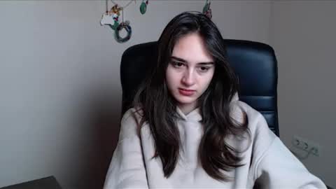 Snapshot of gemma_arterton chatting on January 9, 7:44 am Gemma online show from January 9, 7:44 am