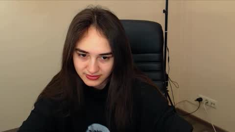 Snapshot of gemma_arterton chatting on February 19, 7:37 am Gemma online show from February 19, 7:37 am