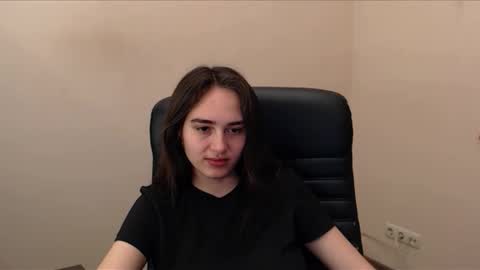 Snapshot of gemma_arterton chatting on March 6, 6:54 am Gemma online show from March 6, 6:54 am