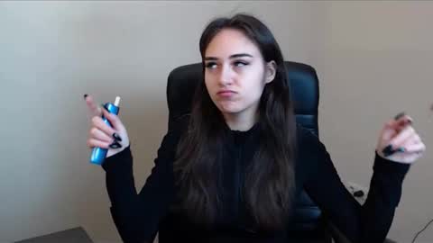 Snapshot of gemma_arterton chatting on March 27, 7:14 am Gemma online show from March 27, 7:14 am