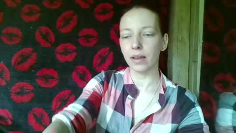 Snapshot of gemma_exotic chatting on April 27, 9:51 am gemma_exotic online show from April 27, 9:51 am