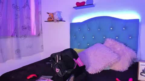 Snapshot of gemma_honey chatting on March 19, 1:26 pm Gemma online show from March 19, 1:26 pm