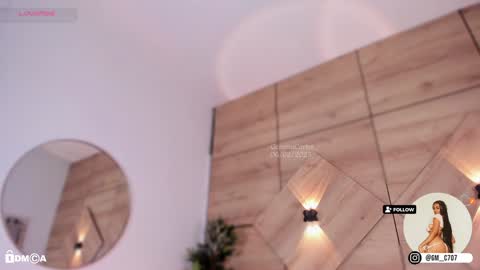 Snapshot of gemmacarter_ chatting on February 6, 10:53 pm    online show from February 6, 10:53 pm