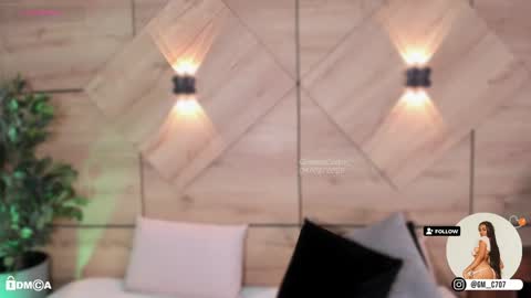 Snapshot of gemmacarter_ chatting on February 8, 11:02 pm    online show from February 8, 11:02 pm