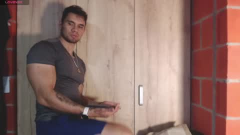 gendersonfit online show from June 18, 10:36 pm