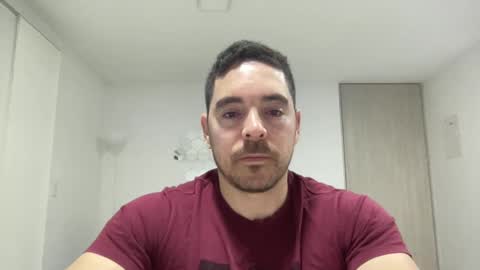 Snapshot of genesis_wb chatting on December 14, 1:39 am genesis_wb online show from December 14, 1:39 am