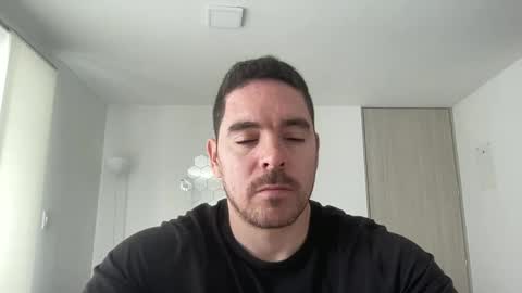 Snapshot of genesis_wb chatting on December 14, 6:41 pm genesis_wb online show from December 14, 6:41 pm