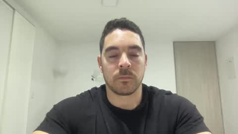 Snapshot of genesis_wb chatting on December 15, 12:07 am genesis_wb online show from December 15, 12:07 am