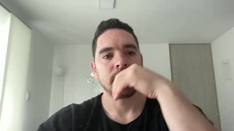 Snapshot of genesis_wb chatting on December 15, 3:09 pm genesis_wb online show from December 15, 3:09 pm