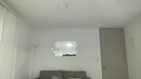 Snapshot of genesis_wb chatting on December 19, 3:07 am genesis_wb online show from December 19, 3:07 am