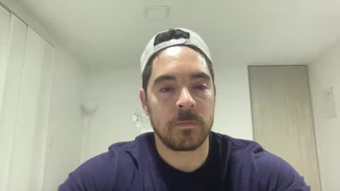 Snapshot of genesis_wb chatting on December 30, 12:00 am genesis_wb online show from December 30, 12:00 am