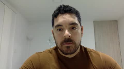 Snapshot of genesis_wb chatting on December 31, 12:11 am genesis_wb online show from December 31, 12:11 am