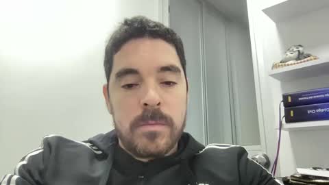 Snapshot of genesis_wb chatting on January 4, 3:29 am genesis_wb online show from January 4, 3:29 am