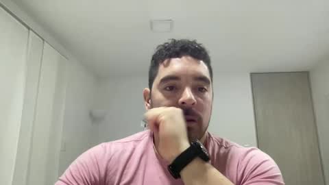 Snapshot of genesis_wb chatting on February 14, 11:42 pm genesis_wb online show from February 14, 11:42 pm