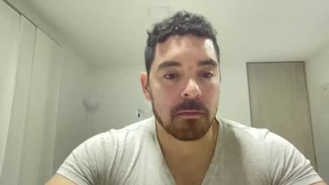 Snapshot of genesis_wb chatting on February 20, 3:34 am genesis_wb online show from February 20, 3:34 am