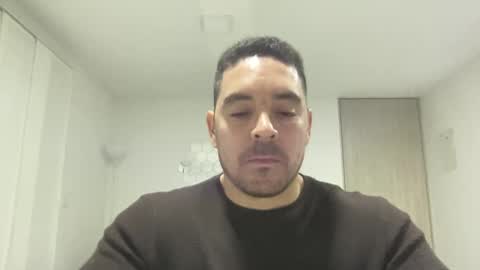 Snapshot of genesis_wb chatting on March 8, 1:06 am genesis_wb online show from March 8, 1:06 am