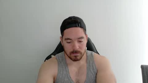 Snapshot of genesis_wb chatting on October 11, 7:01 pm genesis_wb online show from October 11, 7:01 pm