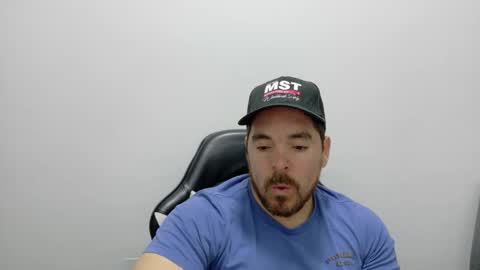 Snapshot of genesis_wb chatting on October 15, 1:50 am genesis_wb online show from October 15, 1:50 am