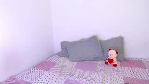 Genesis online show from February 5, 9:50 pm