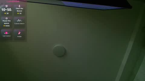 genesisrayden online show from March 8, 2:04 am