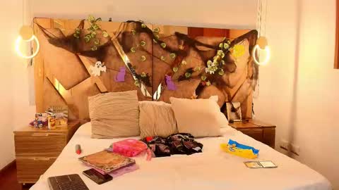  Genessis and David  online show from October 12, 4:44 am