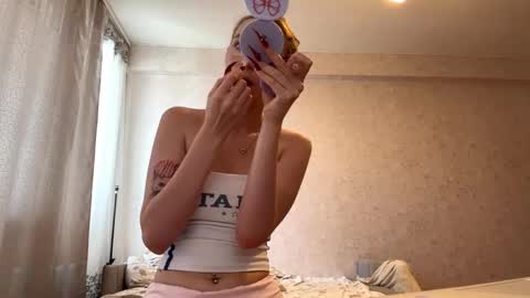 Emmi online show from September 10, 10:59 am