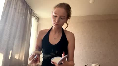 Emmi online show from September 11, 8:47 am