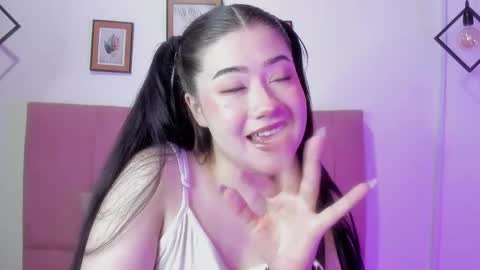 Snapshot of gennesis_love chatting on September 27, 3:22 am Sofia online show from September 27, 3:22 am