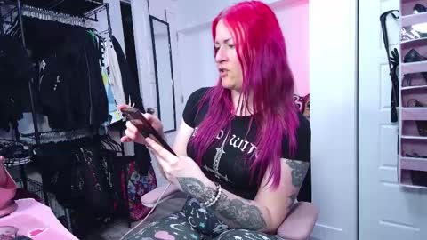 Genny Rock   and  online show from March 17, 11:41 pm