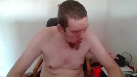 Snapshot of genryuusai88 chatting on December 1, 10:42 am Toni online show from December 1, 10:42 am