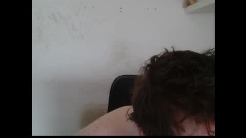 Snapshot of genryuusai88 chatting on February 17, 7:27 am Toni online show from February 17, 7:27 am