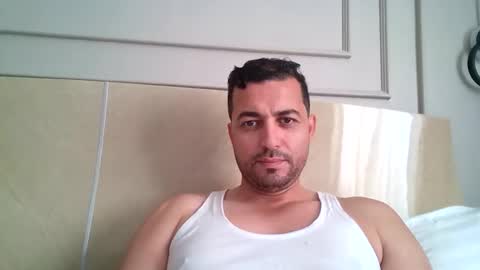 genteldevil online show from March 21, 2:20 pm