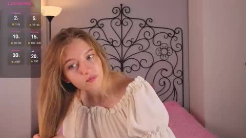 Snapshot of gentle_girls chatting on September 13, 8:14 am Ksu and Lera online show from September 13, 8:14 am