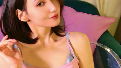 gentlemusee online show from April 1, 7:20 am