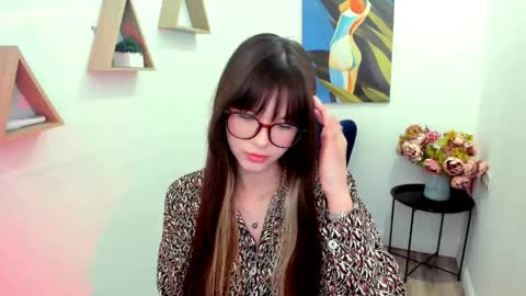 Alice online show from April 11, 11:47 am