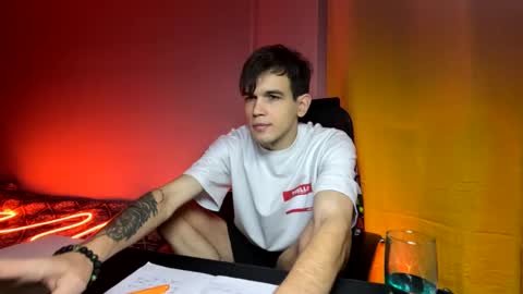 geo uni-yuni online show from December 10, 7:22 pm