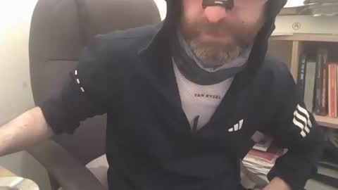 Geon online show from April 2, 7:55 pm