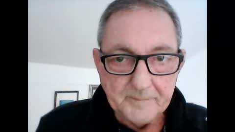 Snapshot of georg1412 chatting on November 21, 9:30 am georg1412 online show from November 21, 9:30 am