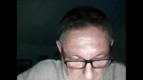 Snapshot of georg1412 chatting on March 22, 5:27 pm georg1412 online show from March 22, 5:27 pm
