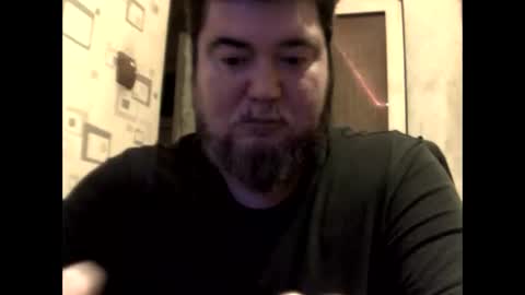 Snapshot of george84xxx chatting on November 15, 11:54 pm GeOOXXX online show from November 15, 11:54 pm