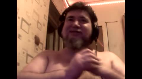 Snapshot of george84xxx chatting on January 15, 12:26 am GeOOXXX online show from January 15, 12:26 am