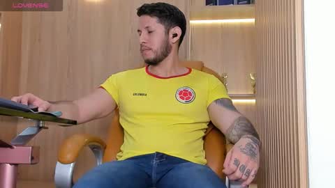 George online show from November 23, 8:30 pm