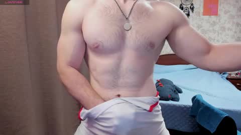 Snapshot of george_fflo chatting on May 14, 4:30 am George lush is active online show from May 14, 4:30 am